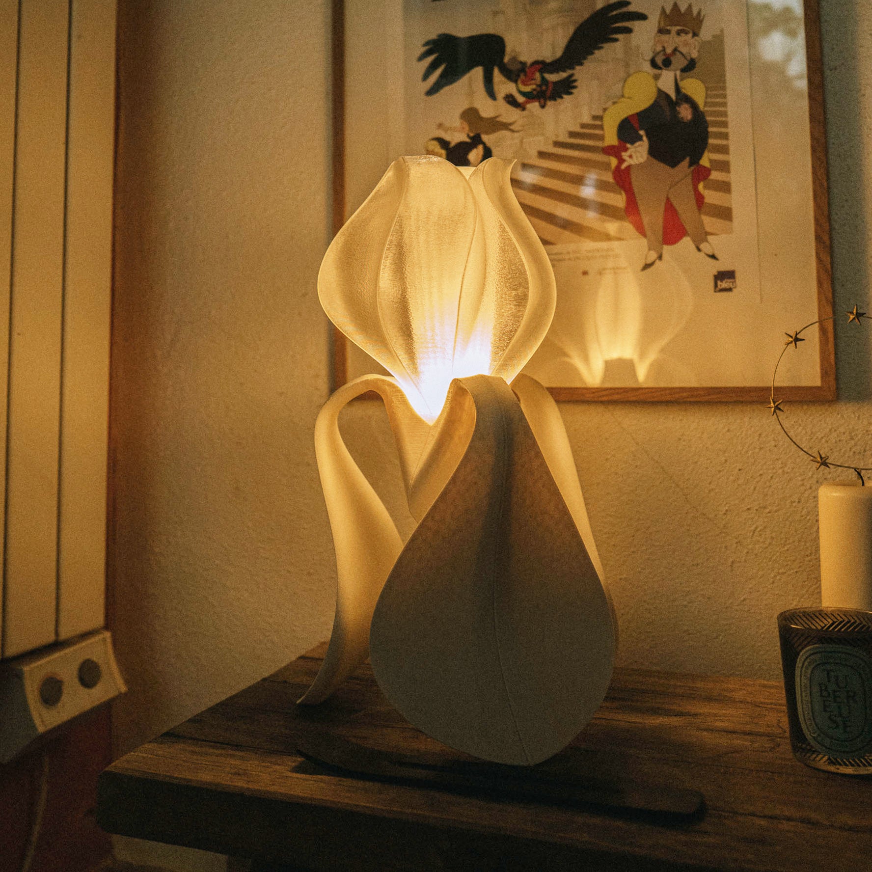 IRIS LAMINA - lampe à poser - blanche