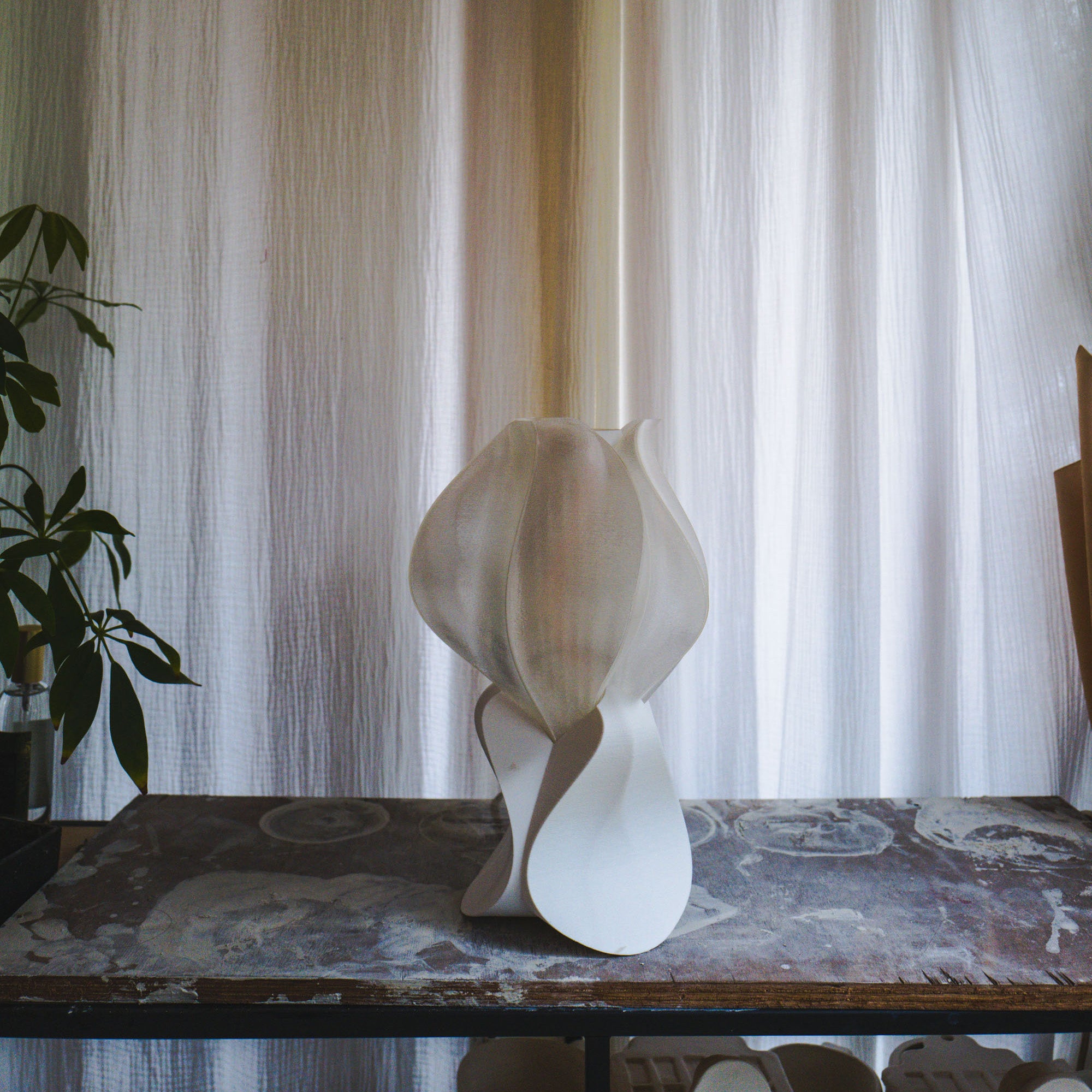 IRIS LAMINA mini - lampe à poser - blanche