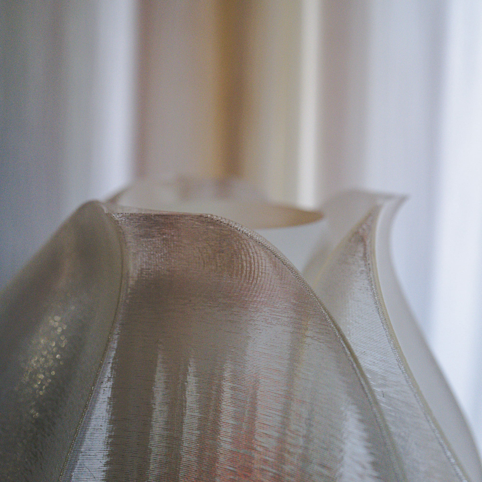 IRIS LAMINA mini - lampe à poser - blanche